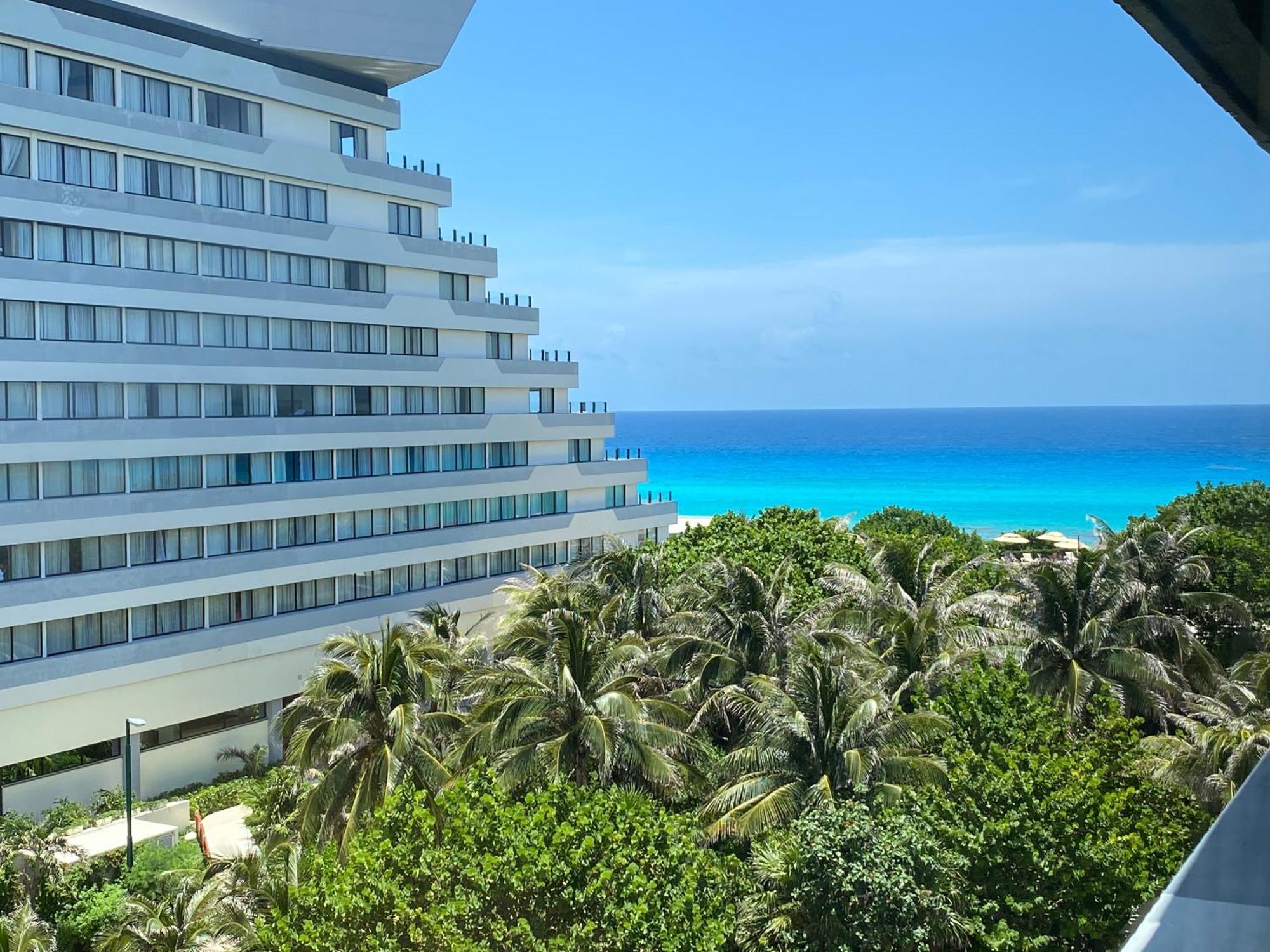 Condo In Ocean Front Resort Κανκούν Δωμάτιο φωτογραφία