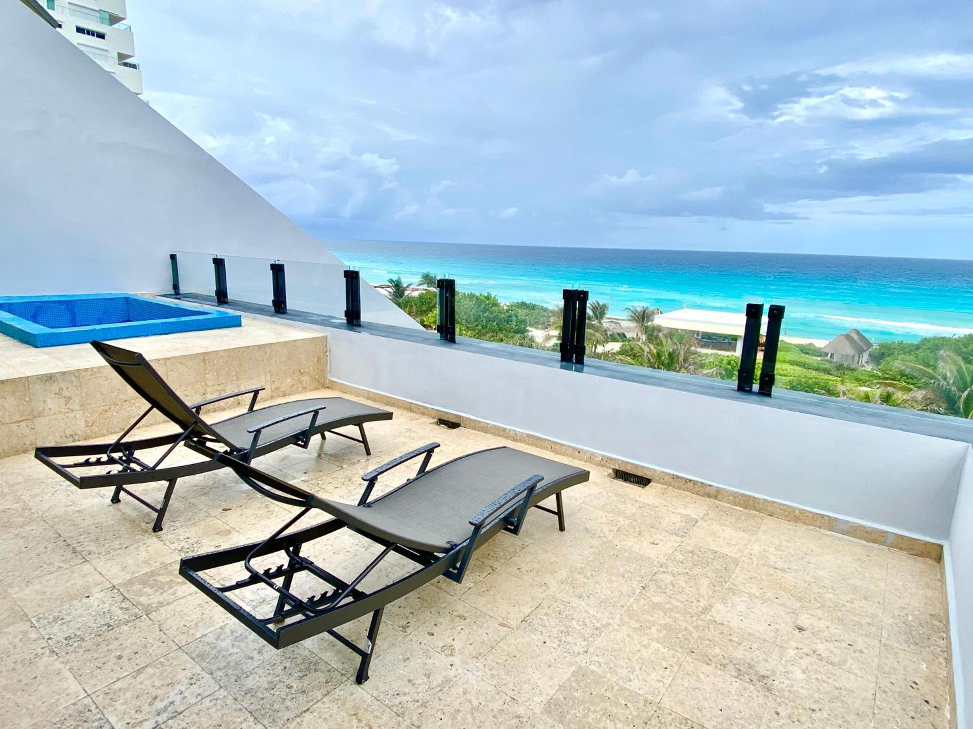 Condo In Ocean Front Resort Κανκούν Δωμάτιο φωτογραφία